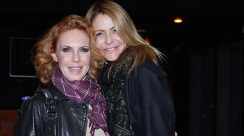 Τζένη Μπαλατσινού - Εβελίνα Παπούλια: Συμμαθήτριες στο δημοτικό - Ήμασταν αγριοκάτσικα και παίζαμε μόνο ποδόσφαιρο [Εικόνα]