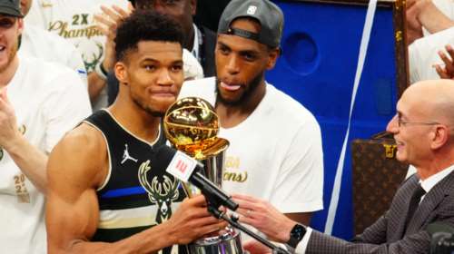 Γιάννης Αντετοκούνμπο: Το τρέιλερ της ταινίας για τη μαγική ζωή του "Greek Freak" - Από τα Σεπόλια στο NBA [Βίντεο]