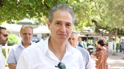 Δημήτρης Κόκοτας: &quot;Δεν θα γίνει ακόμα τρίτη απόπειρα αποσωλήνωσης&quot; - Εξαιρετικά κρίσιμη η κατάσταση της υγείας του