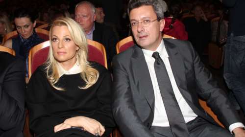 Νίκος Χατζηνικολάου και Κρίστη Τσολακάκη: Μία ματιά στον καλαίσθητο κήπο του σπιτιού τους στην Εκάλη