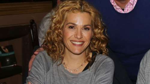 Τζένη Μπότση: Η πρώτη βόλτα με την κατάξανθη κόρη της &quot;Πόσο μου είχε λείψει&quot; [Εικόνα]