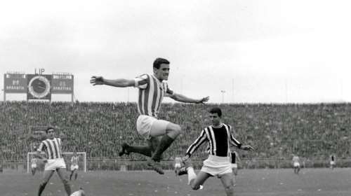 Πένθος στο ελληνικό ποδόσφαιρο: Πέθανε ο θρυλικός ποδοσφαιριστής του Ολυμπιακού, Νίκος Γιούτσος