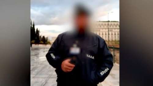 Αρνείται τα πάντα ο αστυνομικός της Βουλής: &quot;Εχουν μεγαλοποιηθεί τα γεγονότα, μόνο ενδοοικογενειακή βία υπάρχει&quot;