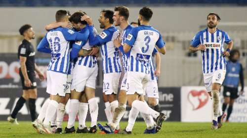 Super League: Επική ανατροπή ο Ατρόμητος, στο -10 από τον Ολυμπιακό ο ΠΑΟΚ [Βίντεο]