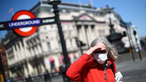 Μετάλλαξη Όμικρον: Εντοπίστηκαν δύο κρούσματα και στη Βρετανία