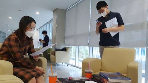 Νότια Κορέα: Έκλεισε το κοινοβούλιο λόγω κορονοϊού- Εργασία από το σπίτι συνιστά τους πολίτες ο υπουργός υγείας