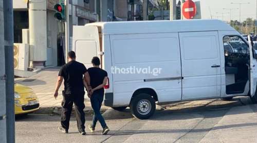 Θεσσαλονίκη: Κινηματογραφική καταδίωξη διακινητή μεταναστών - Τρεις συλλήψεις [εικόνες-βίντεο]