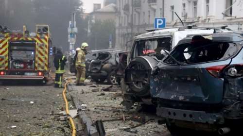 Ο Πούτιν σφυροκοπά το Ντνίπρο: Ένας νεκρός και 20 τραυματίες από σφοδρούς βομβαρδισμούς [βίντεο]