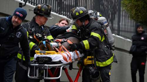 Σοκ: 19 νεκροί, ανάμεσά τους 9 παιδιά από πυρκαγιά σε κτήριο κατοικιών στο Μπρονξ της Νέας Υόρκης