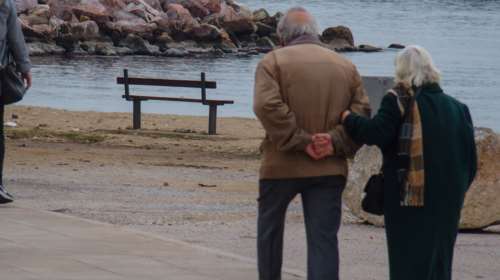 Συντάξεις Ιουνίου: Ξεκινά η πληρωμή τους από την Τρίτη - Όλες οι καταβολές από ΕΦΚΑ και ΟΑΕΔ σε 4 εκατ. δικαιούχους