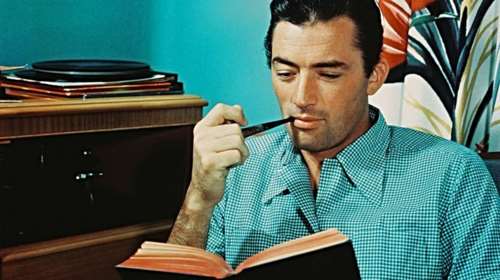 Κατ' οίκον ψυχαγωγία: Βιβλία, μουσεία, ταινίες και παραστάσεις