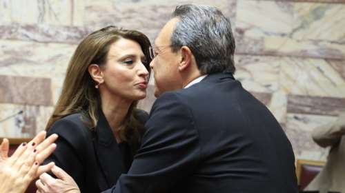 ΣΥΡΙΖΑ: Το παρασκήνιο της απόφασης Φάμελλου να "κόψει" την Κασιμάτη από το Συμβούλιο της Ευρώπης