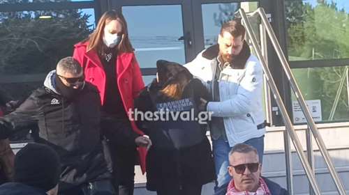 Βέροια: Προφυλακίστηκε η 37χρονη παιδοκτόνος - &quot;Δεν πίστευα ότι σκότωνα το παιδί μου αλλά τον έξω από &#39;δω&quot;