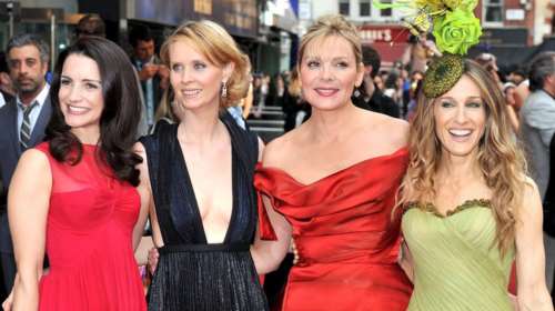 Σάρα Τζέσικα Πάρκερ: Λανσάρει το πιο τρελό τρεντ που είχε φορέσει στο Sex and the City [Εικόνες]