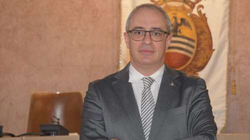 Ιταλία: Ακροδεξιός δημοτικός σύμβουλος πυροβόλησε και σκότωσε μετανάστη στη Βογκέρα