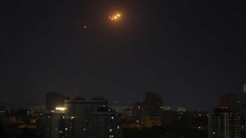 Νέοι βομβαρδισμοί της Ρωσίας στην Ουκρανία: Εκρήξεις από το Κίεβο ως τη Λβιβ, τουλάχιστον ένας νεκρός