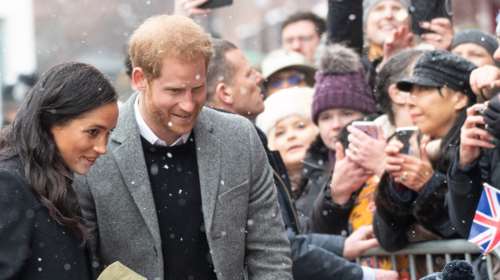 Η πιο σημαντική χριστούγεννιατικη κάρτα της Μέγκαν και του Χάρι - Γιατί θα επιβεβαιώσει ή θα διαψεύσει ότι το ζευγάρι χωρίζει