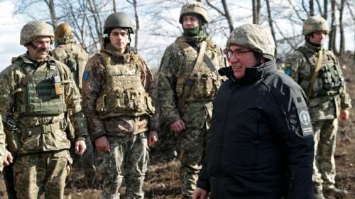 Ουκρανία: "Περιμέναμε τη ρωσική εισβολή - Στις 5.15 το πρωί ήμασταν όλοι στον πρόεδρο", λέει ο Ουκρανός αξιωματούχος