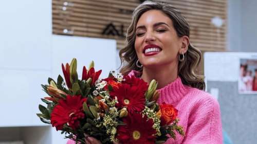 Η Αθηνά Οικονομάκου και η κόρη της Σιέννα μαγειρεύουν στην απίθανη κουζίνα τους