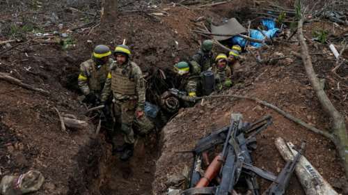 Συνάντηση Ζελένσκι με Σούνακ στο Λονδίνο  - Για μία &quot;πρώτη επιτυχία&quot; στο Μπαχμούτ κάνει λόγο ο ουκρανικός στρατός