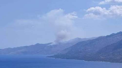 Μάχη στα πύρινα μέτωπα: Φωτιές σε Ηλεία, Ναυπακτία, Λακωνία - Ενισχύθηκαν οι δυνάμεις σε Μάνη και Ελάτεια [Βίντεο]
