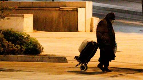 Συγκλονίζει η γιαγιά που έκλεψε τρόφιμα από το Lidl: &quot;Σκότωσα την αξιοπρέπειά μου, ήθελα να μαγειρέψω στα παιδιά μου&quot; [βίντεο]