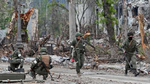 Φρίκη στο Αζοφστάλ: Βρέθηκε ψυγείο με πτώματα 152 Ουκρανών μαχητών και από κάτω νάρκες