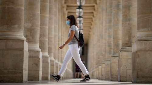 Γαλλία - κορονοϊός: Κάθε 30 δευτερόλεπτα ένας Παριζιάνος μολύνεται με τον ιό