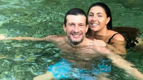 Έλενα Παπαρίζου: Το σπαρακτικό &quot;αντίο&quot; στον ξάδερφό της, Γιάννη Ράμο - &quot;Έχασα ένα κομμάτι από την καρδιά και την ψυχή μου…&quot;