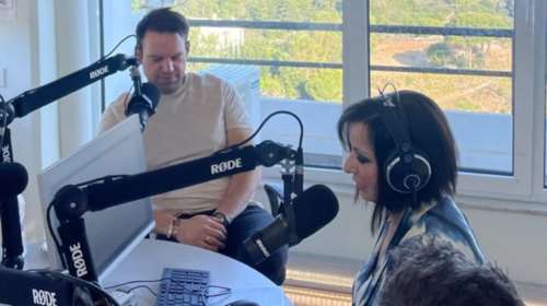 Τσακώθηκε ο Κασσελάκης με δημοσιογράφο στη Ρόδο- Δεν του άρεσαν οι ερωτήσεις, αποχώρησε από το στούντιο