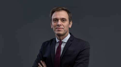 Μάντζος για παρακολουθήσεις: Η Ολομέλεια δεν μπορεί να συζητά επί ανυπόστατων φημών