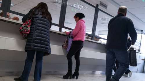 Πανελλαδική στάση εφοριακών από τις 11.30 το πρωί μέχρι τη λήξη της βάρδιας λόγω Κοζάνης