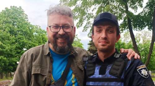 Συγκινεί 25χρονος ομογενής της Ουκρανίας - Πολεμάει στην πρώτη γραμμή και γράφει ποιήματα στη γλώσσα των Ελλήνων της Αζοφικής