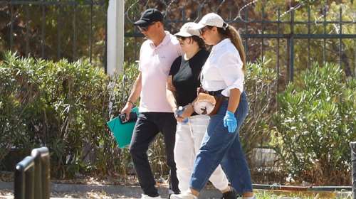 Π. Φάληρο: Η 32χρονη προσπάθησε να γυρίσει στη χώρα της, δύο μέρες μετά τον θάνατο του κοριτσιού - Ψάχνουν και συνεργό της