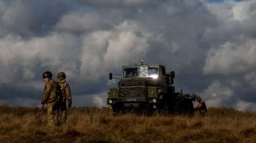 Ανάβυσσος: Συνελήφθη Ουκρανός για υπεξαίρεση 1 εκατ. ευρώ από αμυντικές δαπάνες της χώρας του - Έμενε σε έπαυλη στα νότια προάστια