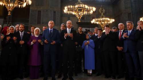 Ραγδαίες εξελίξεις: Η Αγιά Σοφιά γίνεται τζαμί - Ο Ερντογάν υπέγραψε το διάταγμα