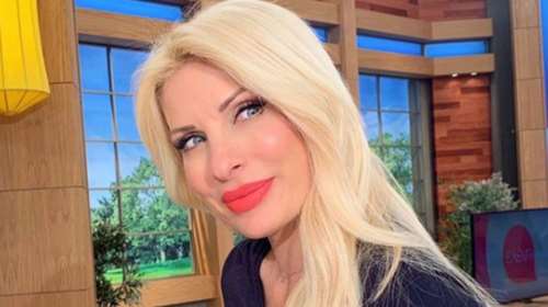 Ελένη Μενεγάκη: Οι... ακατάλληλες λεπτομέρειες on air που δεν της άρεσαν και η αντίδρασή της [Βίντεο]