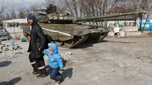 Τρόμος στη Μαριούπολη: Οι Ουκρανοί καταγγέλλουν πως χιλιάδες κάτοικοι έχουν αρπαγεί και μεταφερθεί με τη βία στη Ρωσία