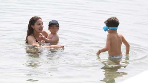 Απίστευτη Παπουτσάκη: Μπέρδεψε τα γενέθλια των παιδιών της on air - "Ξεφτιλιστήκαμε!" [Βίντεο]