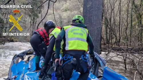 Ισπανία: Αυξάνονται οι νεκροί από την πτώση λεωφορείου σε ποτάμι της Γαλικίας - Δύσκολες οι προσπάθειες των διασωστών