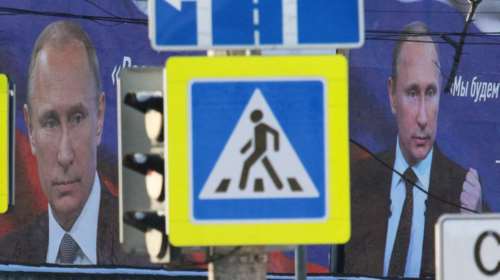 NYT: Πώς ο Πούτιν αλλάζει τα σχέδιά του μετά την αποτυχία του αστραπιαίου πολέμου -  Το &quot;Plan B&quot; για την Ουκρανία