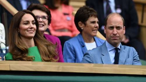 Στην Ιορδανία Κέιτ και Γουίλιαμ για τον βασιλικό γάμο της χρονιάς - Εντυπωσιακή η Μίντλετον με κοστούμι Alexander McQueen