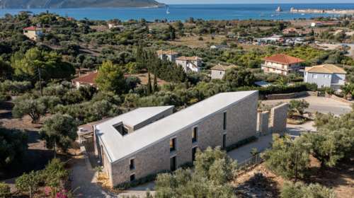 Η Πύλος έχει το δικό της ιδιαίτερο και design σπίτι