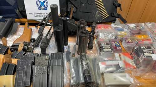 Η γιάφκα στο Μενίδι ήταν... σούπερ μάρκετ όπλων και εκρηκτικών - Άφαντος ο κλειδοκράτορας