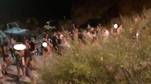 Κρήτη: Χωρίς τέλος τα κορονο-πάρτι και τα γλέντια παρά τα πρόστιμα [εικόνες]