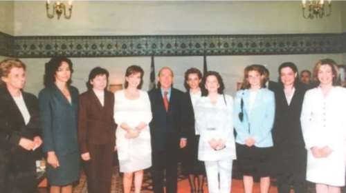 Το συγκινητικό "αντίο" της Ελπίδας Τσουρή στη Φώφη Γεννηματά με μία φωτογραφία από τα παλιά