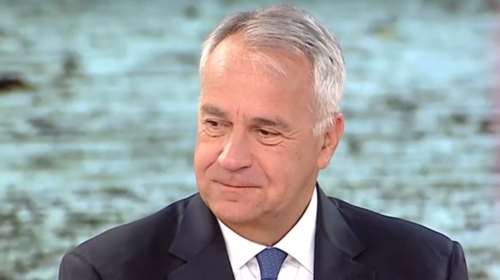 Ο Βορίδης στοχεύει τον Κασσελάκη: Κάθε φορά που μιλά χρειάζονται μετά δέκα διορθωτικές ανακοινώσεις από τον ΣΥΡΙΖΑ