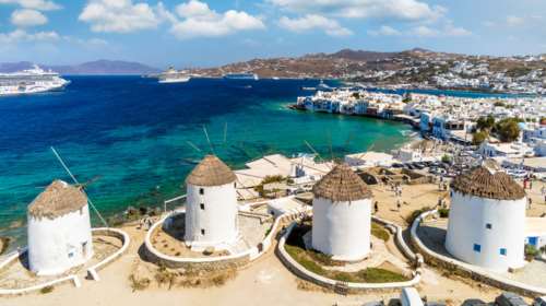 Μύκονος: Μαφιόζικη επίθεση σε αρχαιολόγο που έλεγχε οικοδομές στο νησί - Του έστησαν καρτέρι και τον έστειλαν νοσοκομείο