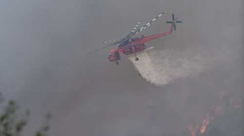 Ηλεία: Βελτιωμένη η εικόνα της φωτιάς - Υπάρχουν μικρές διάσπαρτες εστίες [εικόνες]