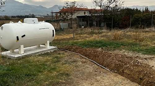 Στη Θεσσαλονίκη μεταφέρθηκαν τα δύο διασωληνωμένα κορίτσια από την Ξάνθη